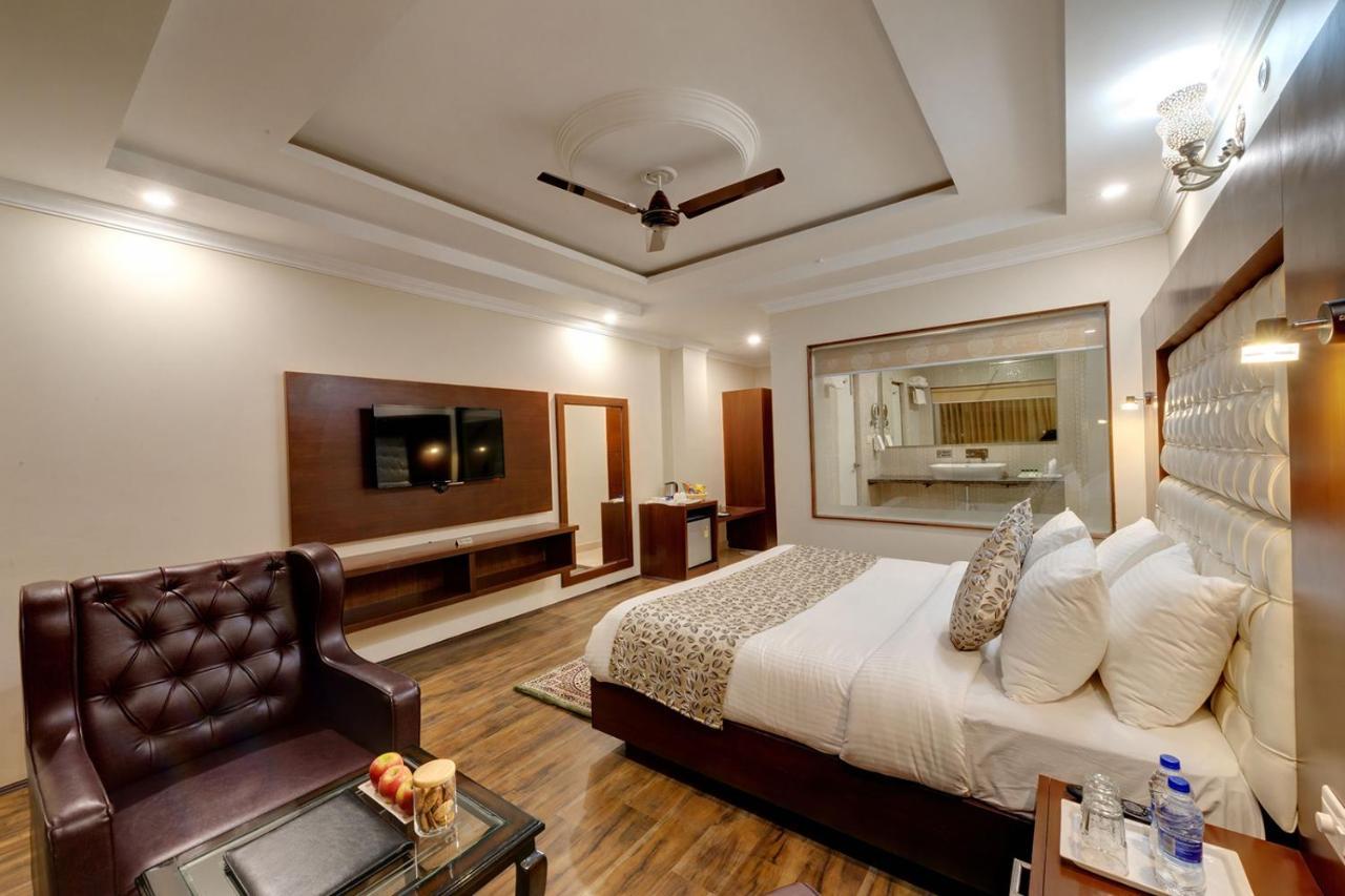 Regenta Place Green Leaf Manali- A Centrally Heated Resort Екстериор снимка