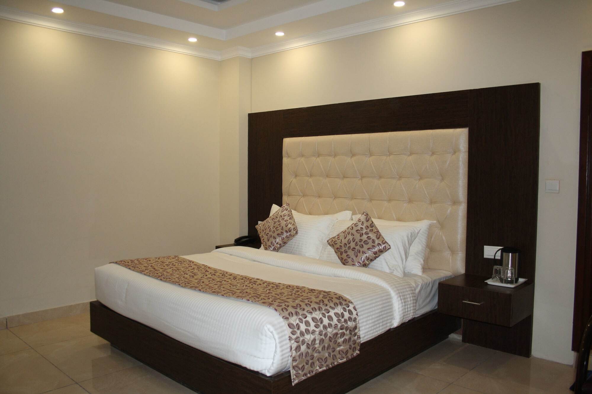 Regenta Place Green Leaf Manali- A Centrally Heated Resort Екстериор снимка